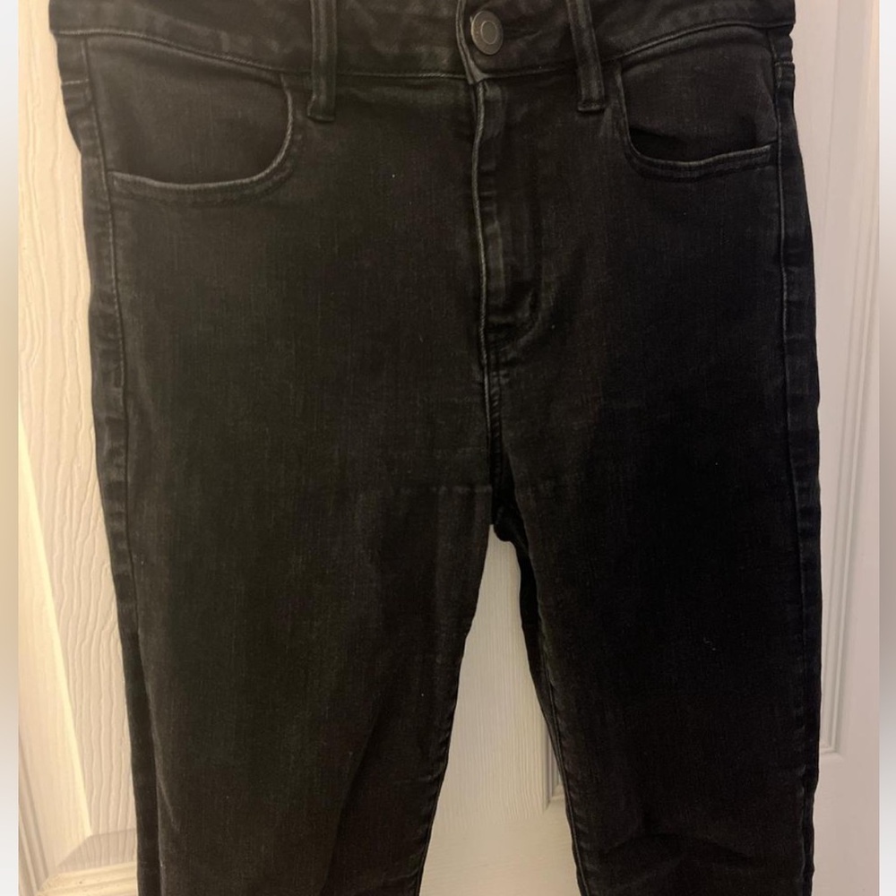 American Eagle Outfitters women’s Black Skinny Jeans
